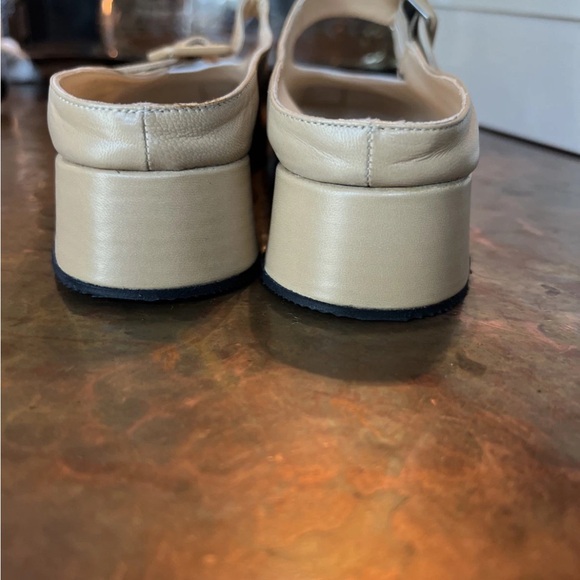 Preowned Cream/white Taryn Rose Women's Shoes Size 39 1/2 Made In Italy - Picture 3 of 5